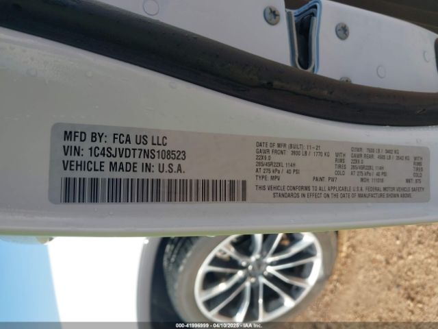 1C4SJVDT7NS108523 Jeep Wagoneer Series Iii 4x4