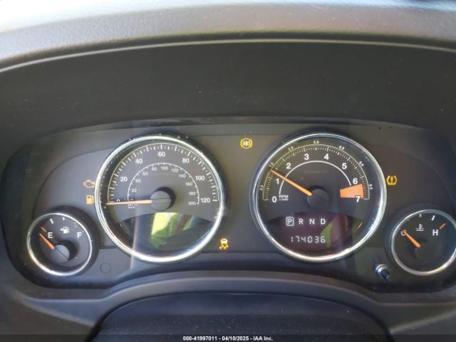 1C4NJDEB0GD637946 Jeep Compass Latitude