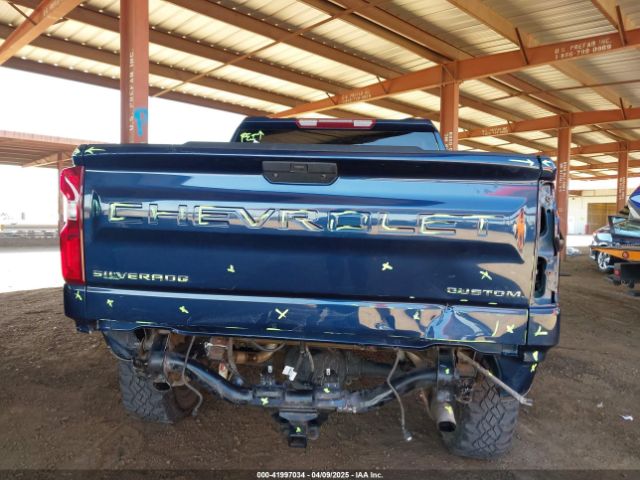 1GCPYCEF8MZ364271 Chevrolet Silverado 1500 4wd  Short Bed Custom Trail Boss