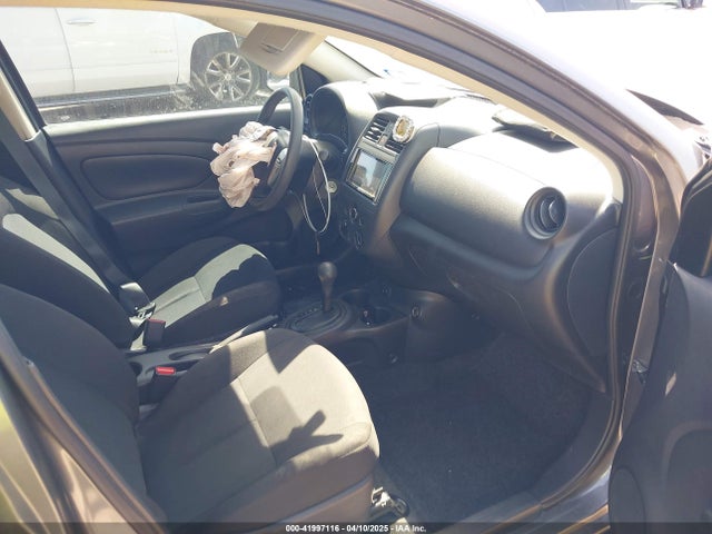 Nissan Versa 1.6 S+ 2018 3N1CN7AP1JL800185 Image 5