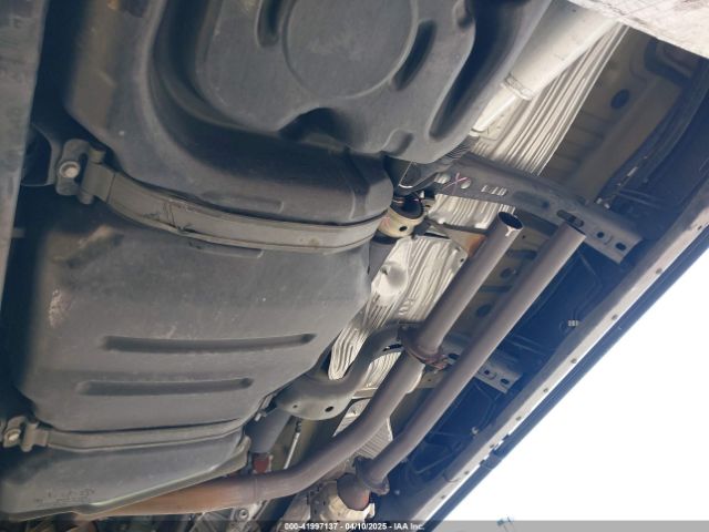5TFAY5F17KX820208 Toyota Tundra Platinum 5.7l V8