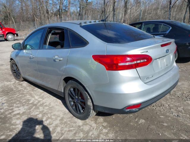1FADP3F24FL329157 Ford FOCUS SE