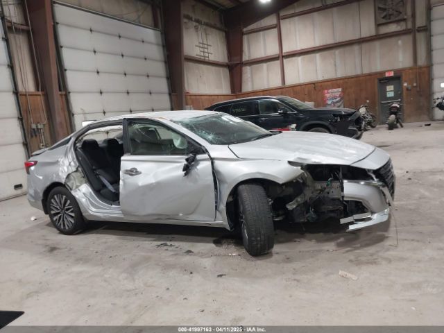 1N4BL4DW3RN401845 Nissan Altima Sv Intelligent Awd