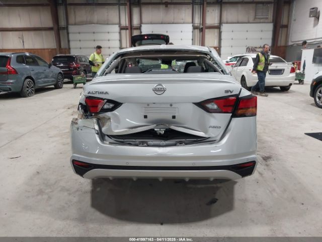 1N4BL4DW3RN401845 Nissan Altima Sv Intelligent Awd