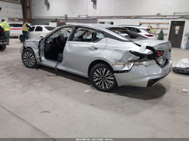 1N4BL4DW3RN401845 Nissan Altima Sv Intelligent Awd