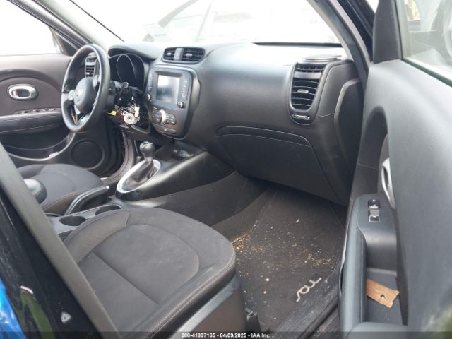 KNDJN2A25K7011118 KIA Soul