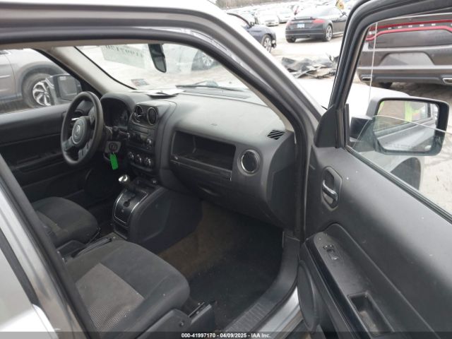 1C4NJPBA9FD420083 Jeep Patriot Altitude Edition