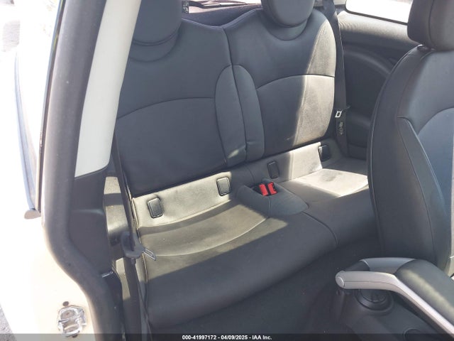 2008 MINI COOPER WMWMF33568TT61619 Photo 7