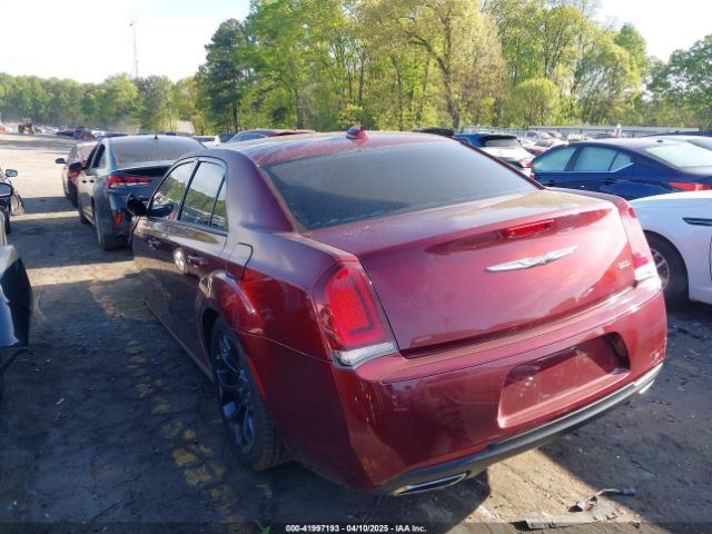 2019 CHRYSLER 300 2C3CCAAG8KH500965 Photo 2