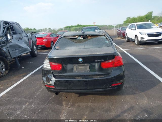WBA3B1G59FNT05827 BMW 320i