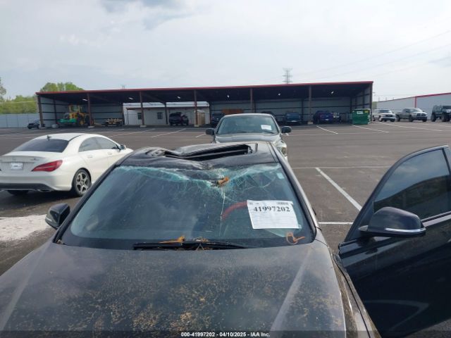 WBA3B1G59FNT05827 BMW 320i