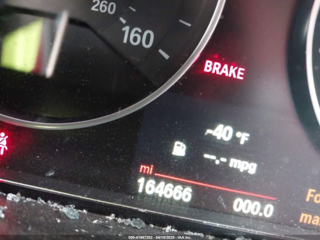 WBA3B1G59FNT05827 BMW 320i