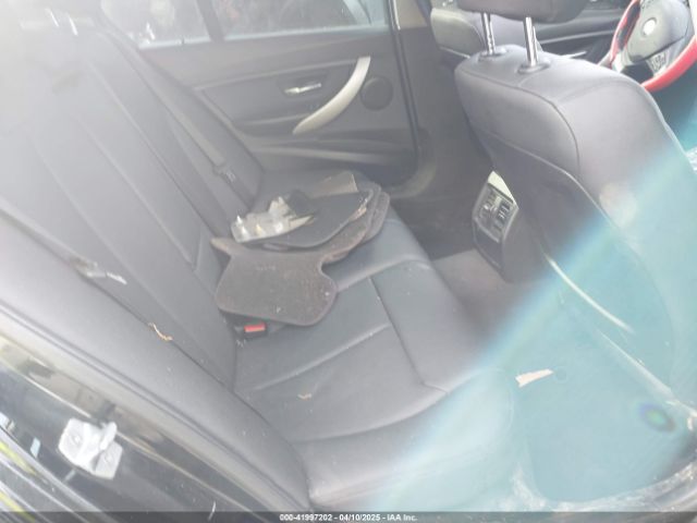 WBA3B1G59FNT05827 BMW 320i