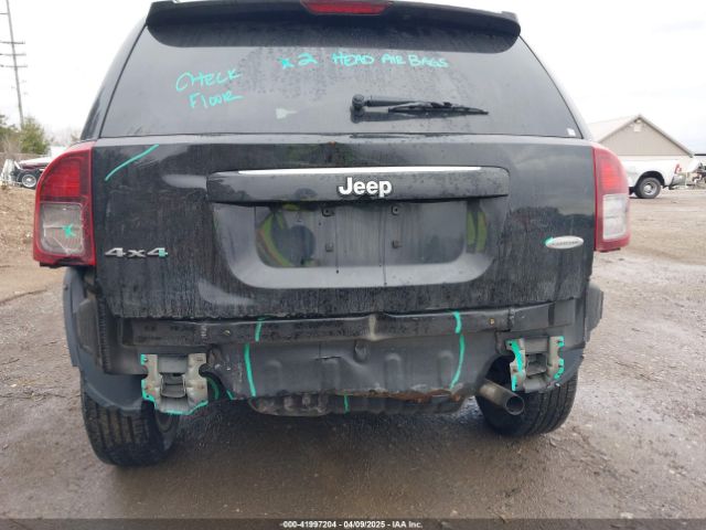 1C4NJDEB2ED698213 Jeep Compass Latitude