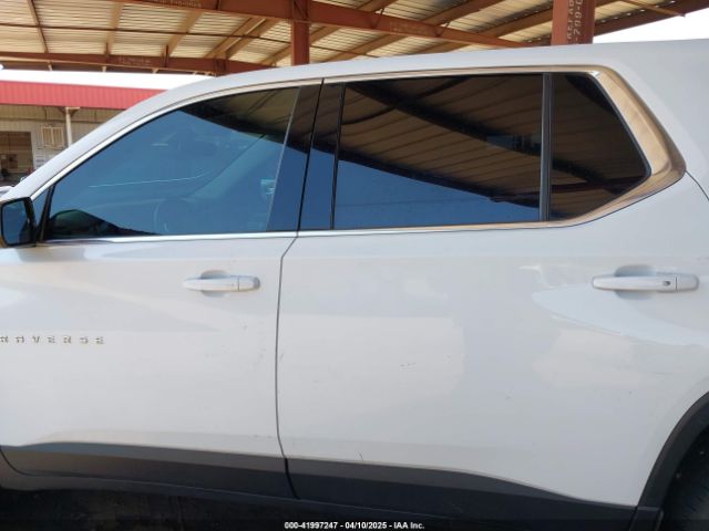 1GNERFKW6KJ159531 Chevrolet Traverse Ls