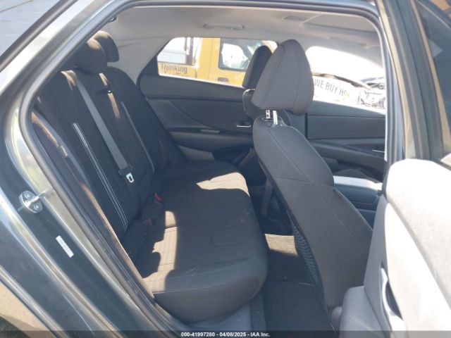KMHLS4DG0RU738694 Hyundai ELANTRA SEL