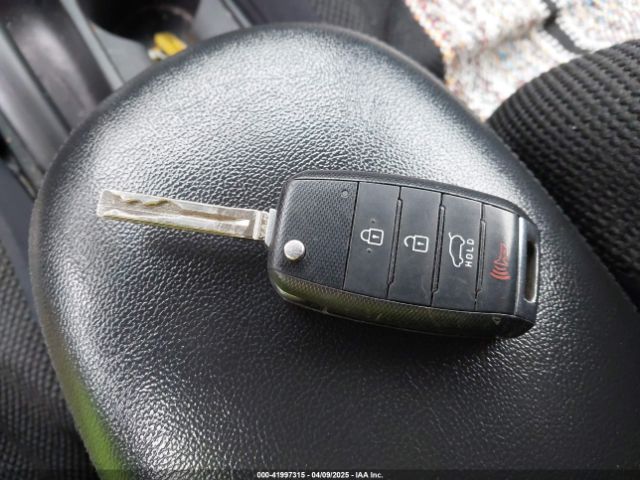 KNDJN2A22E7722473 KIA Soul