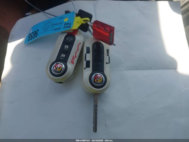 3C3CFFFH0ET240076 Fiat 500 ABARTH