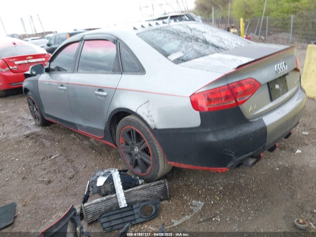 2010 AUDI A4 WAUAFAFL3AN065761 Photo 2
