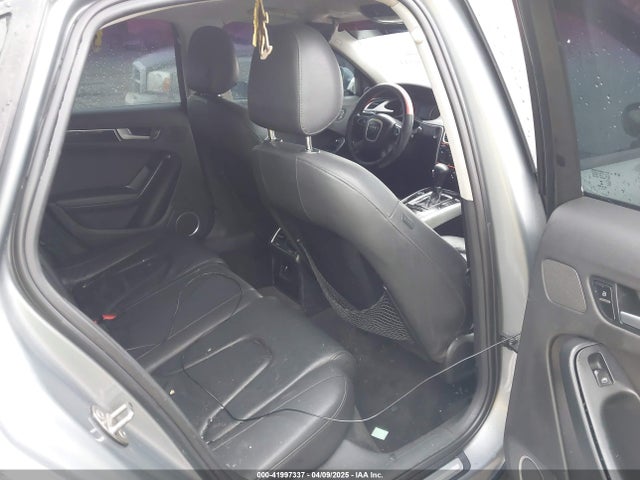 2010 AUDI A4 WAUAFAFL3AN065761 Photo 7
