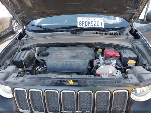 ZACNJABB4LPL04774 Jeep Renegade Latitude Fwd