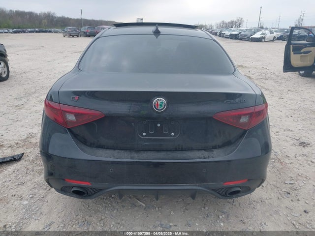 ZARFANBN5L7626092 Alfa Romeo Giulia Ti Sport Awd