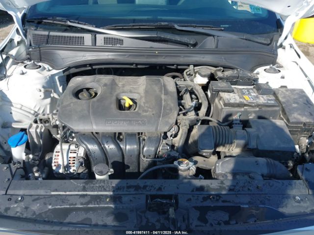 3KPF24AD7PE688495 KIA Forte Lxs