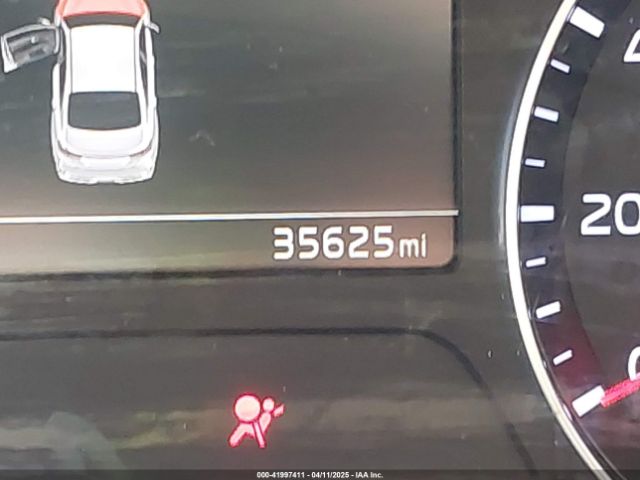 3KPF24AD7PE688495 KIA Forte Lxs