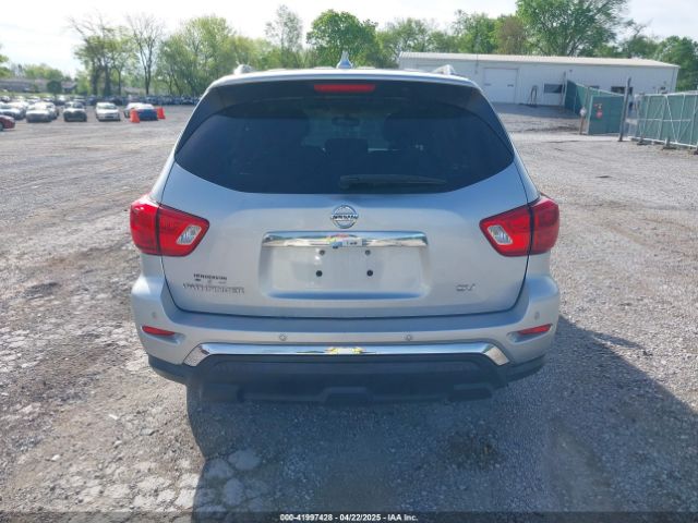 5N1DR2MN2KC618345 Nissan Pathfinder Sv