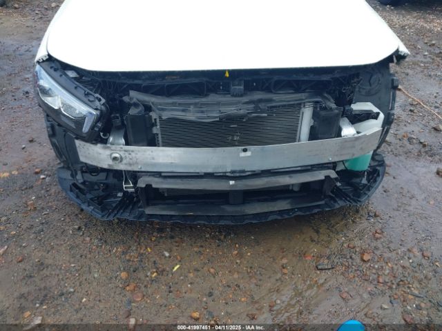 WDD3G4EB4KW013284 Mercedes-Benz A 220