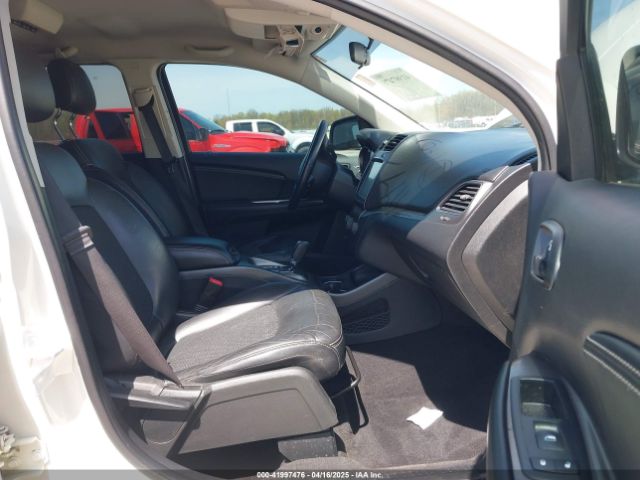 3C4PDDGG6JT387686 Dodge Journey Crossroad Awd