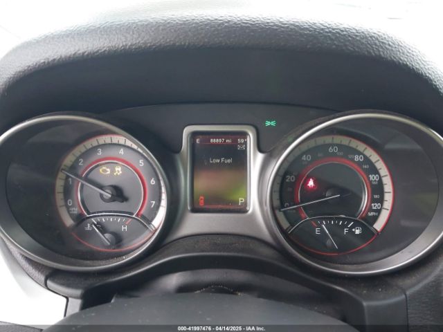3C4PDDGG6JT387686 Dodge Journey Crossroad Awd