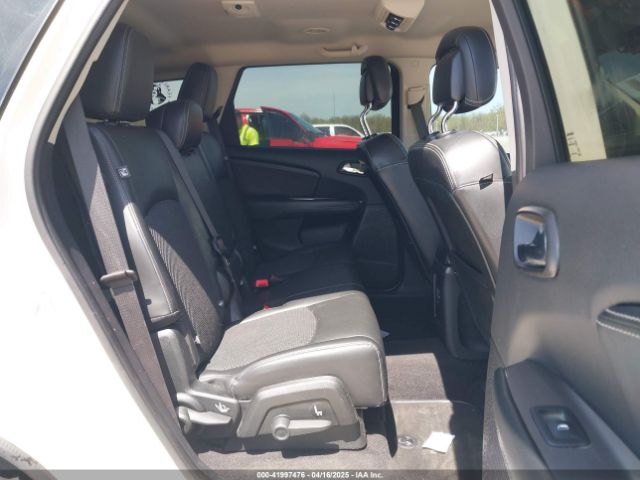 3C4PDDGG6JT387686 Dodge Journey Crossroad Awd