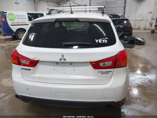 4A4AP3AU8EE001743 Mitsubishi Outlander Sport Es