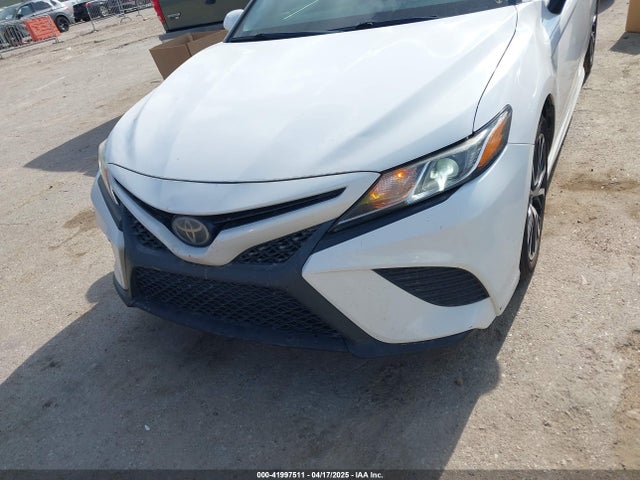 4T1B11HK5JU623766 Toyota CAMRY SE
