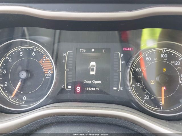 1C4PJMCS5GW373641 Jeep Cherokee Latitude