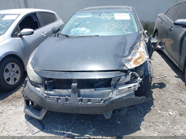 2HGFC2F70HH560188 Honda CIVIC EX