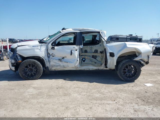 3GCUYEED5KG251257 Chevrolet Silverado 1500 Rst