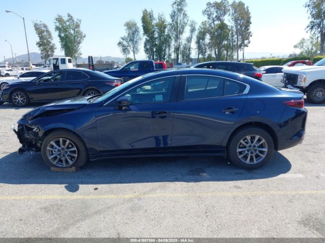 3MZBPAAMXRM421243 Mazda Mazda3 2.5 S