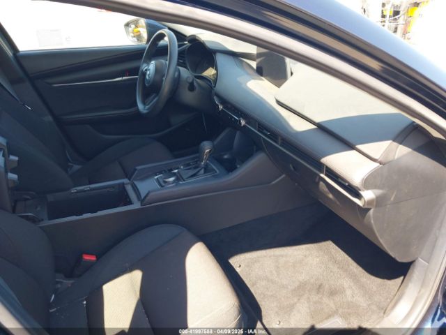 3MZBPAAMXRM421243 Mazda Mazda3 2.5 S