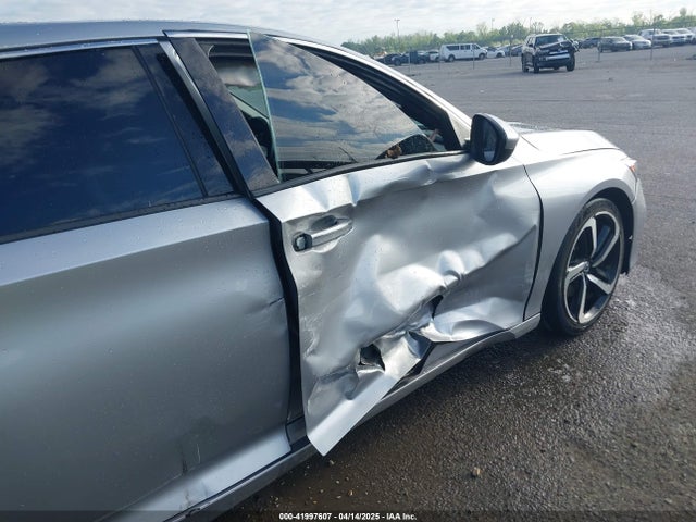1HGCV1F3XKA043815 Honda Accord Sport