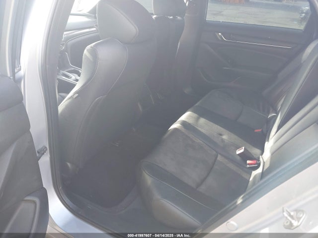 1HGCV1F3XKA043815 Honda Accord Sport
