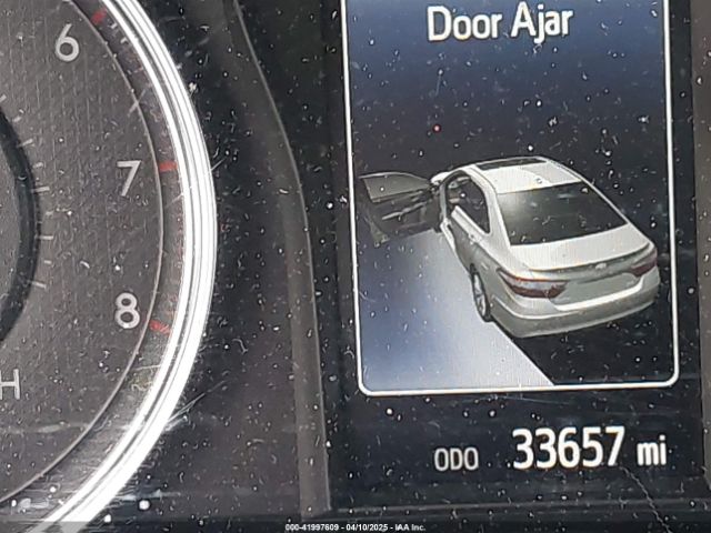 4T1BF1FK2GU220857 Toyota CAMRY SE