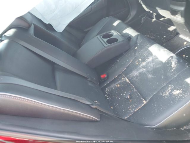 5YFBURHE9KP865432 Toyota Corolla Xle