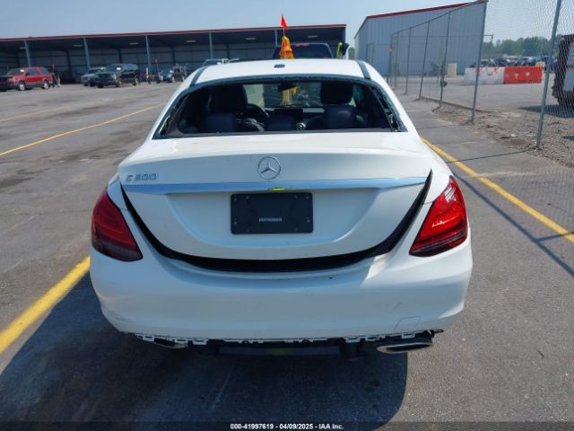 55SWF8DB5KU320503 Mercedes-Benz C 300