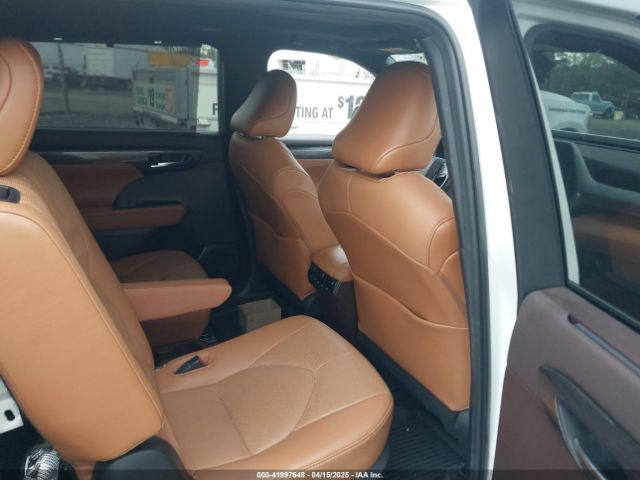 5TDEBRCH6MS031813 Toyota Highlander Hybrid Platinum