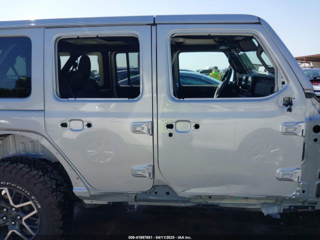 1C4PJXEN7RW103564 Jeep Wrangler 4-door Sahara 4x4
