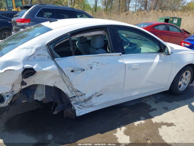 1G1PC5SBXE7449114 Chevrolet Cruze 1lt Auto