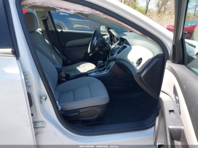 1G1PC5SBXE7449114 Chevrolet Cruze 1lt Auto
