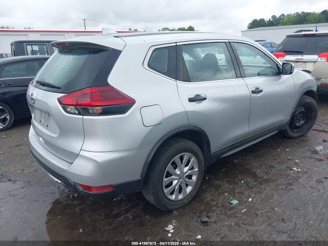 KNMAT2MT5LP528768 Nissan Rogue S Fwd